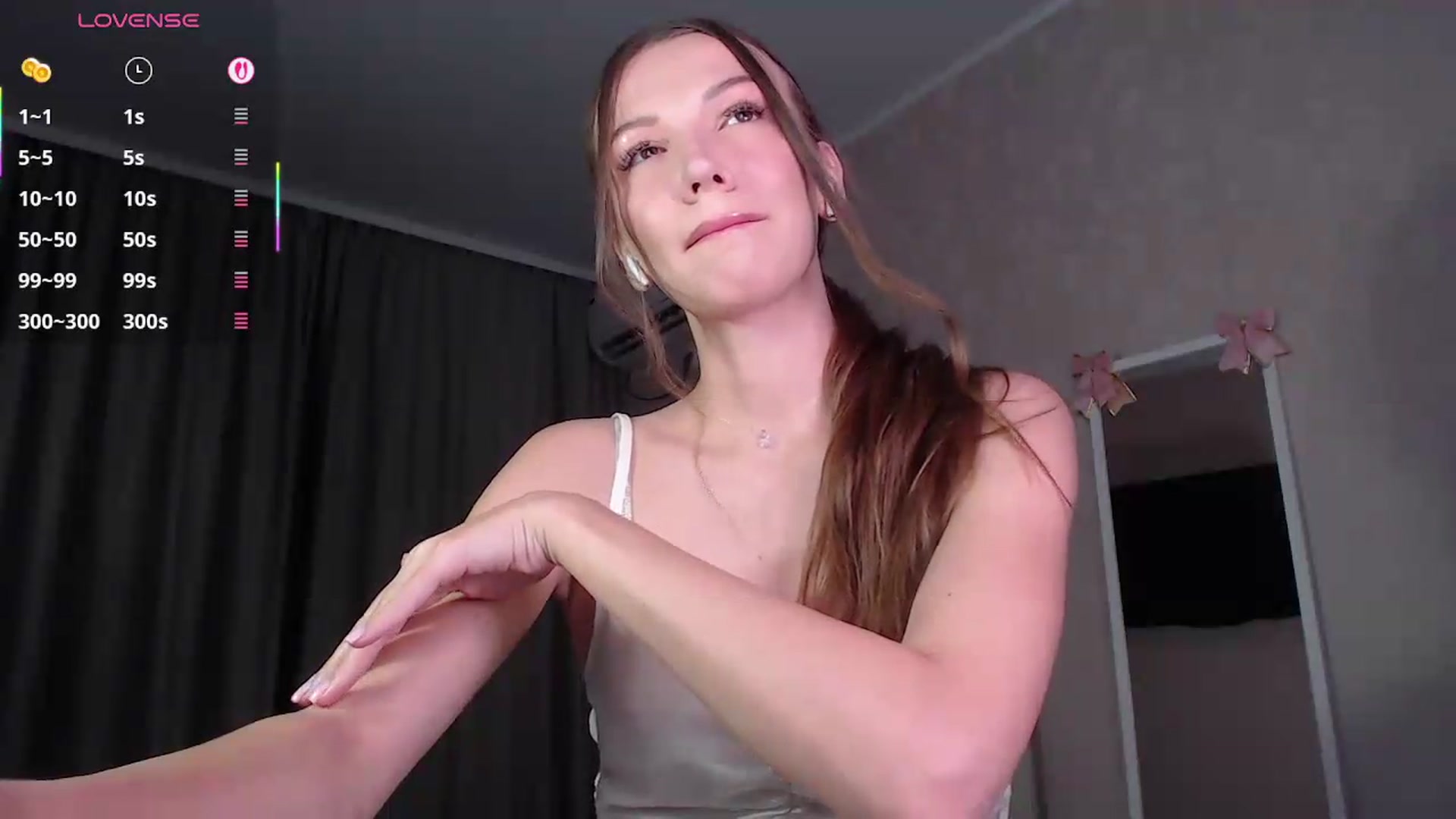 Gallery image thumbnail from Minty_Cheeks's myfreecams stream on, 08/02/2026, 01:00 image 4 of 20