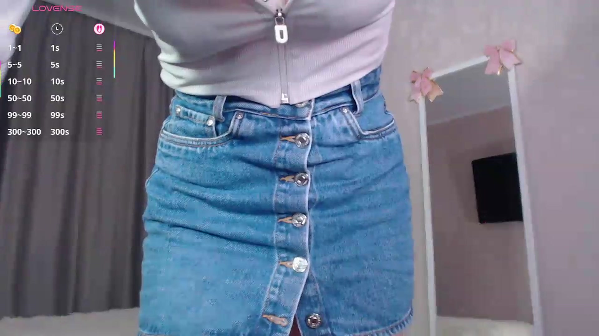 Gallery image thumbnail from Minty_Cheeks's myfreecams stream on, 08/06/2026, 24:29 image 15 of 20