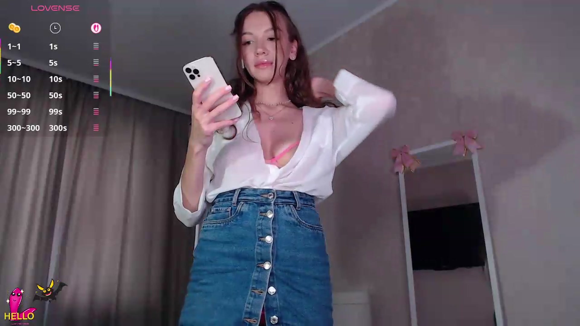 Gallery image thumbnail from Minty_Cheeks's myfreecams stream on, 08/16/2026, 07:08 image 11 of 20