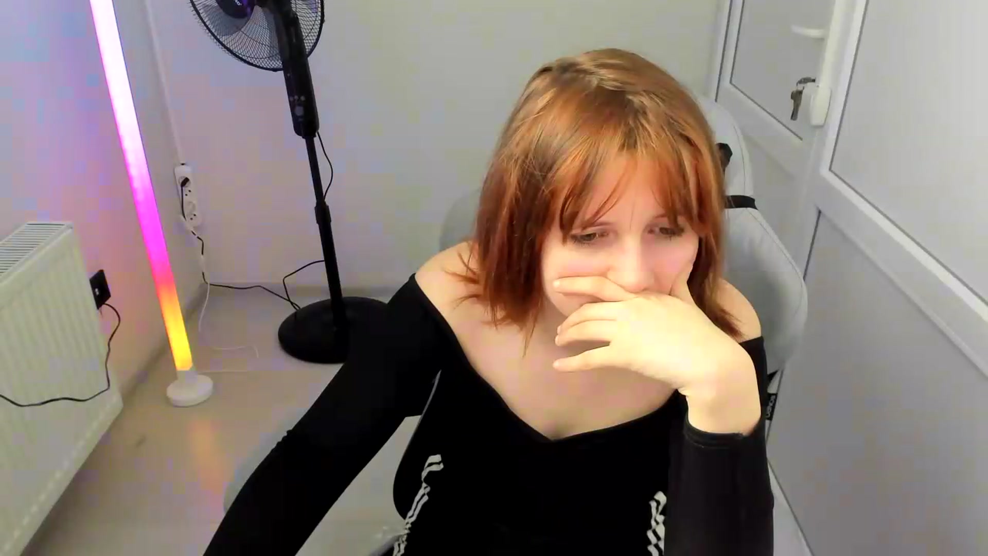 Gallery image thumbnail from Minty_daze's myfreecams stream on, 06/03/2026, 10:26 image 2 of 20