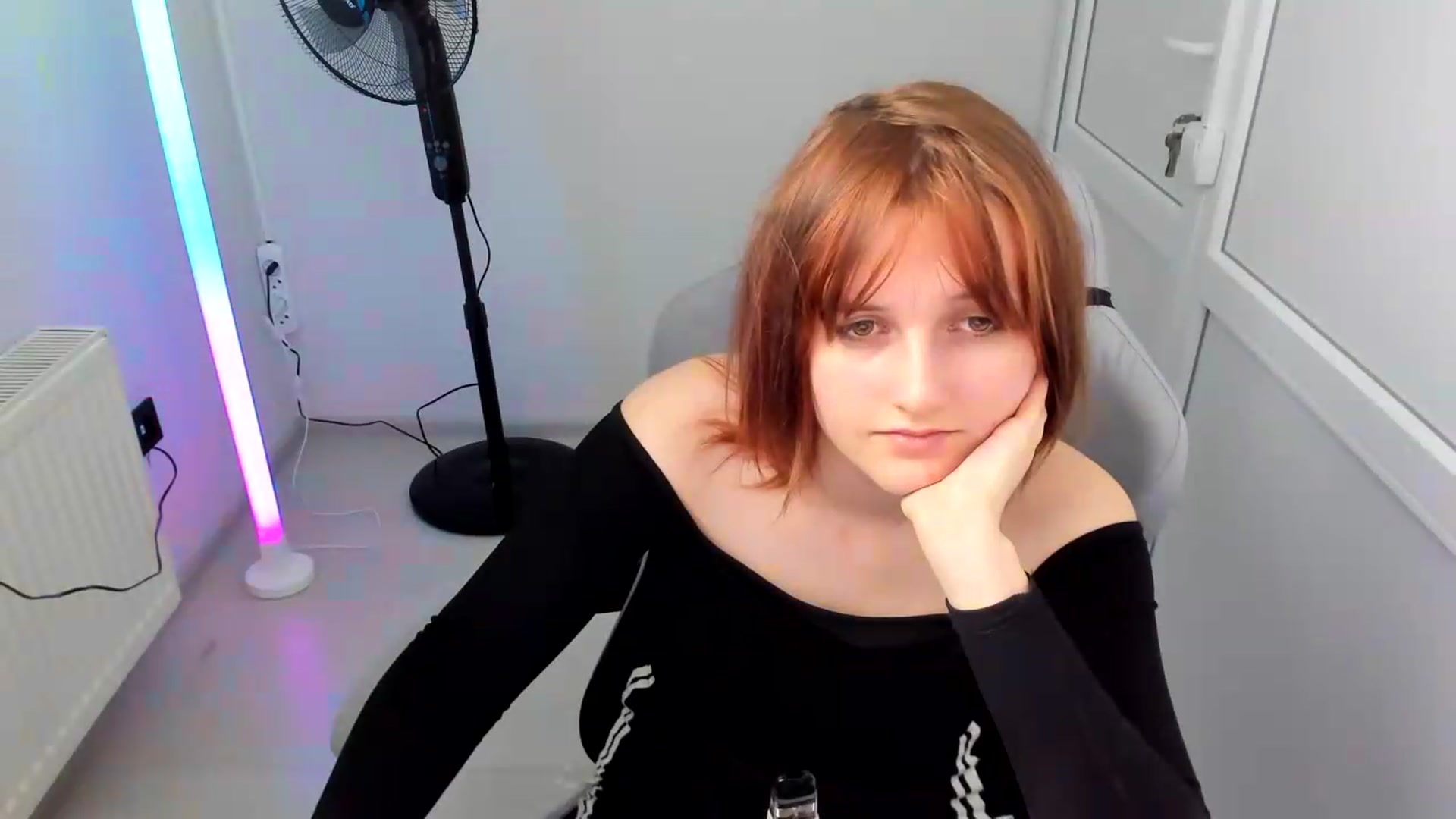 Gallery image thumbnail from Minty_daze's myfreecams stream on, 06/03/2026, 10:26 image 7 of 20