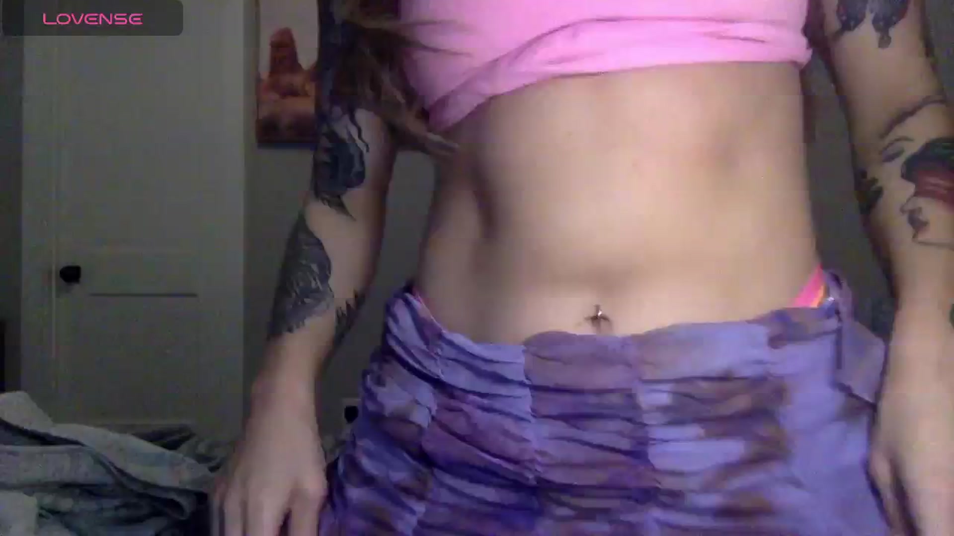 Gallery image thumbnail from Minx_nextdoor's myfreecams stream on, 10/20/2024, 14:13 image 9 of 20