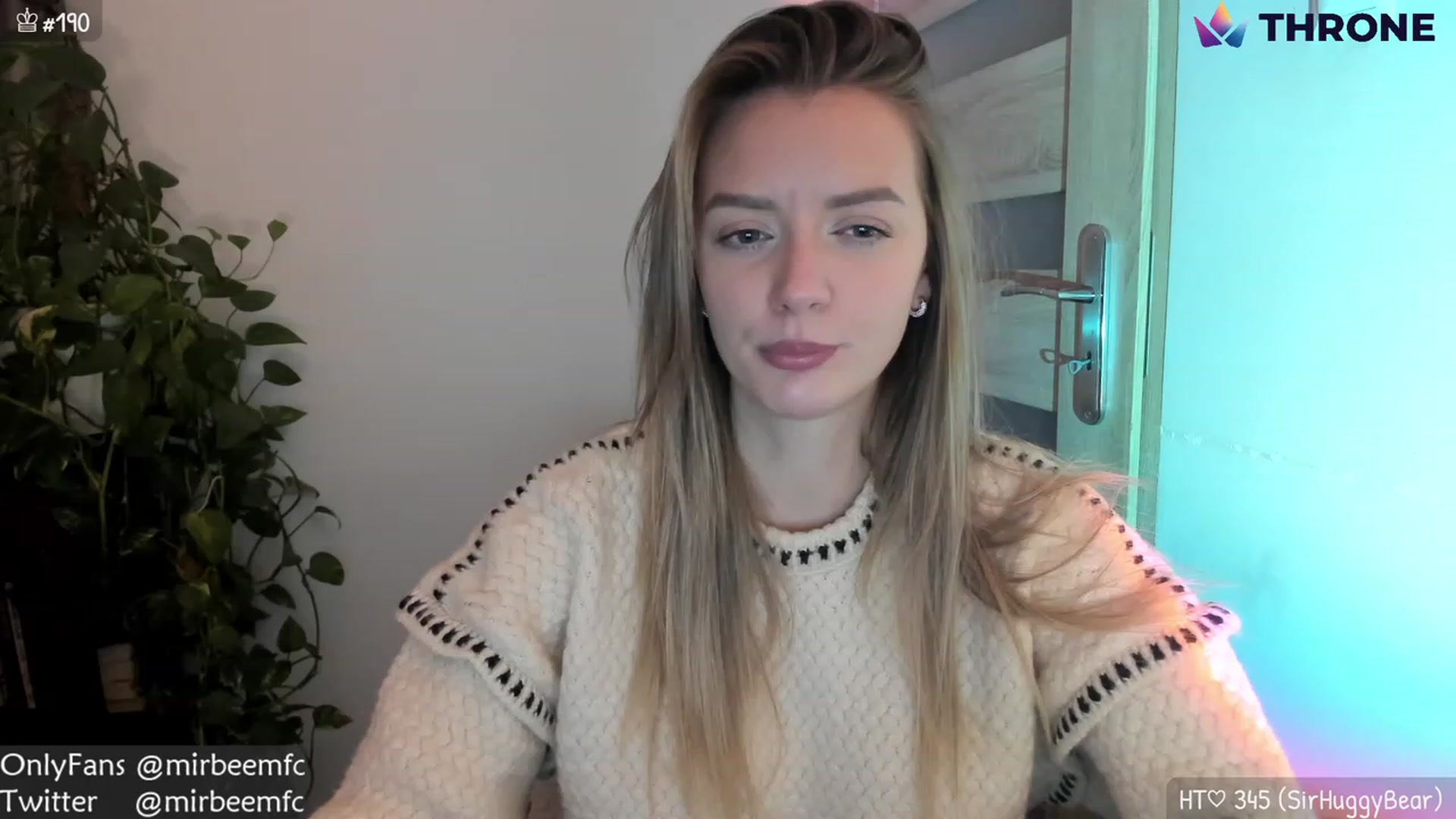 Gallery image thumbnail from MirBee's myfreecams stream on, 11/19/2022, 22:13 image 18 of 20