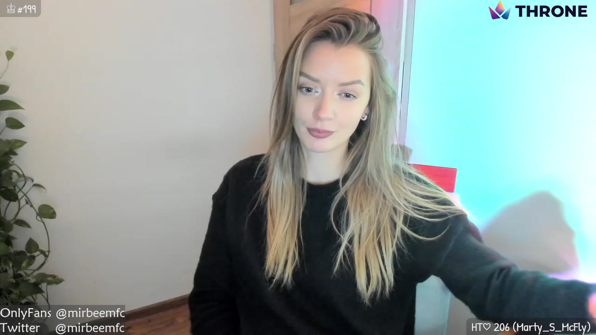 Gallery image thumbnail from MirBee's myfreecams stream on, 11/21/2022, 24:12 image 6 of 20