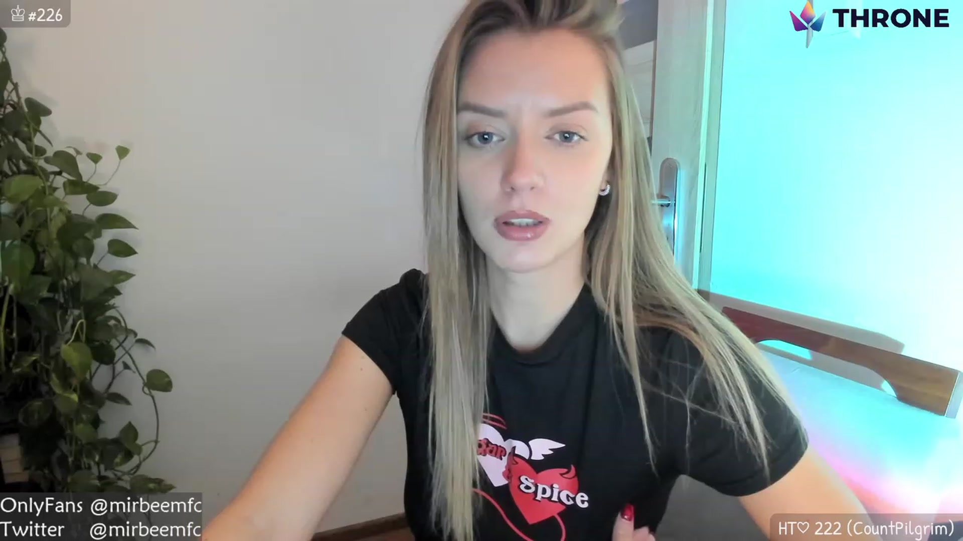 Gallery image thumbnail from MirBee's myfreecams stream on, 11/22/2022, 23:32 image 9 of 20