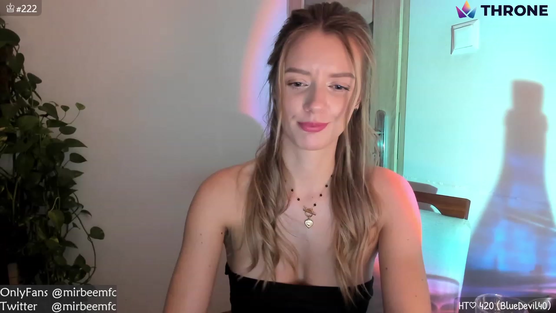 Gallery image thumbnail from MirBee's myfreecams stream on, 11/24/2022, 23:17 image 20 of 20