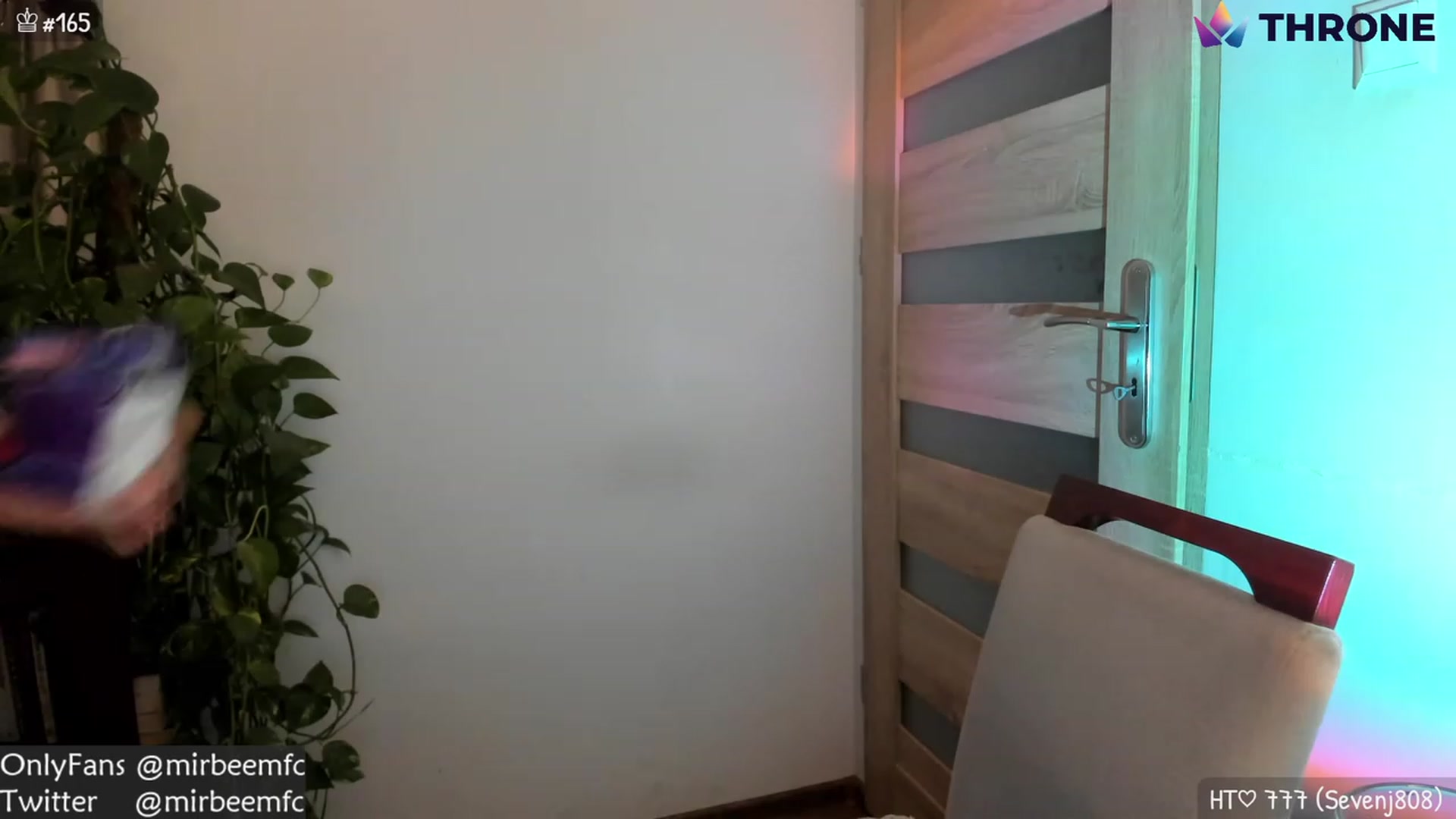 Gallery image thumbnail from MirBee's myfreecams stream on, 11/28/2022, 03:01 image 20 of 20