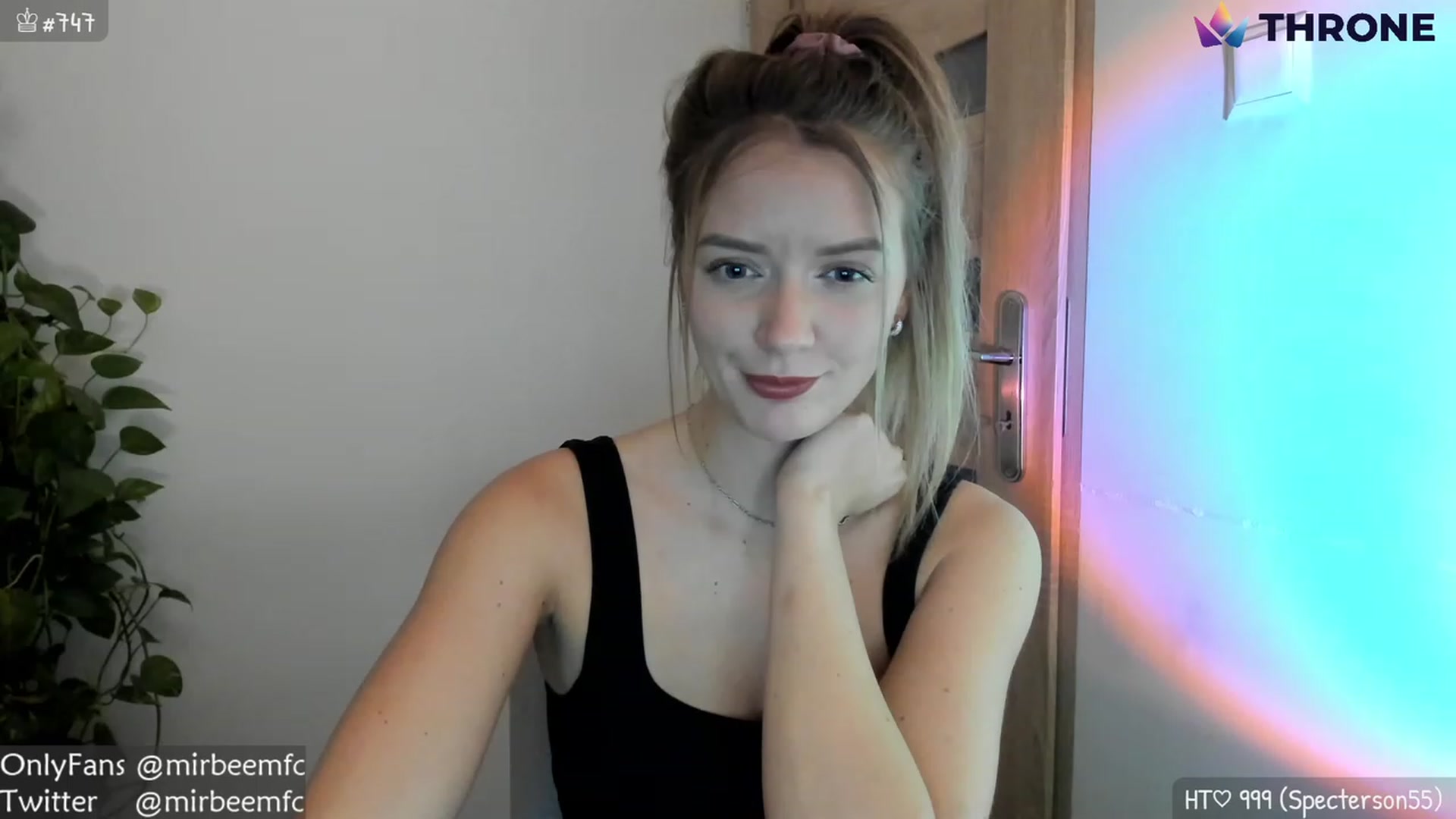 Gallery image thumbnail from MirBee's myfreecams stream on, 12/02/2022, 24:49 image 5 of 20