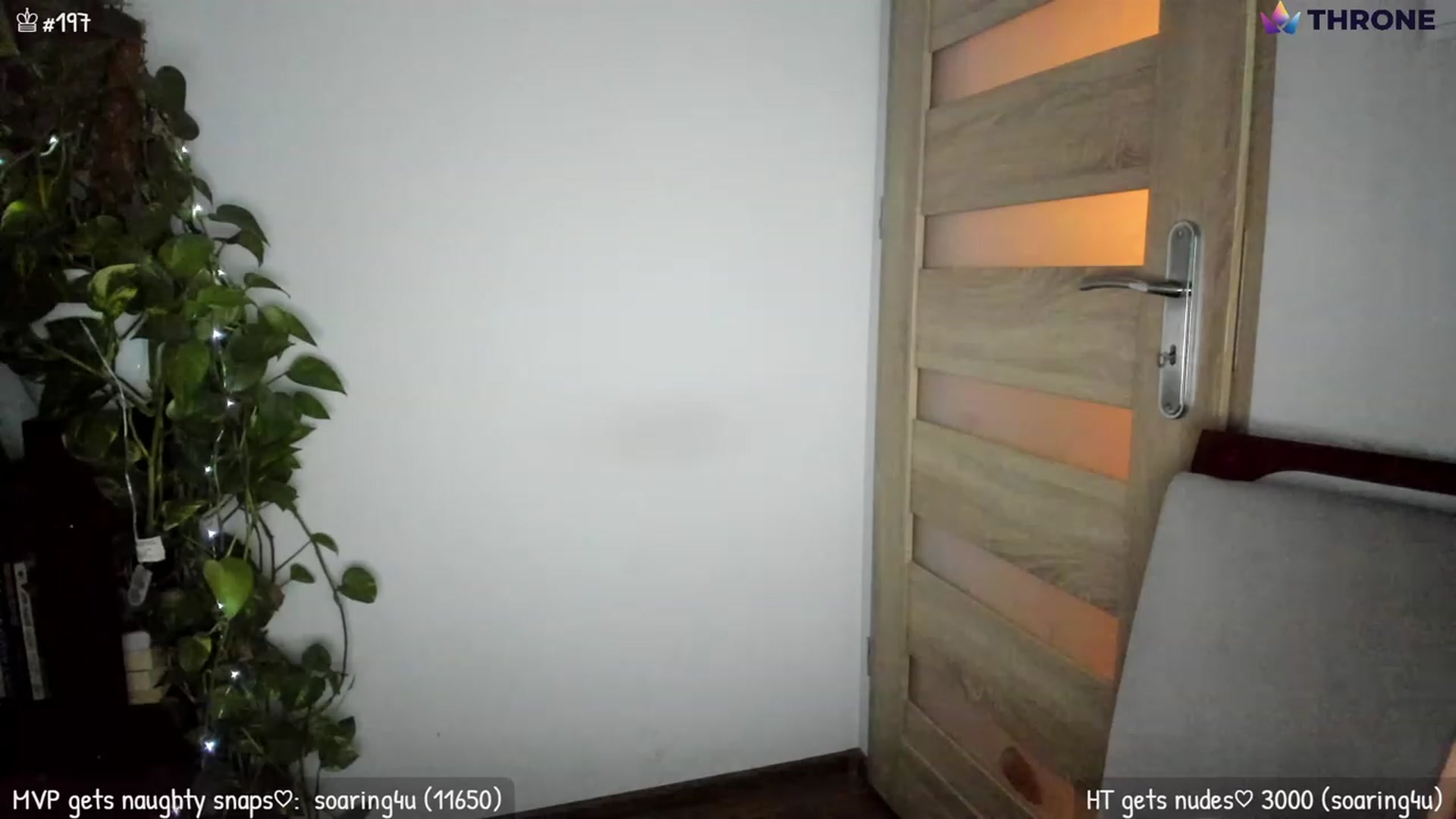 Gallery image thumbnail from MirBee's myfreecams stream on, 12/10/2022, 04:49 image 11 of 20
