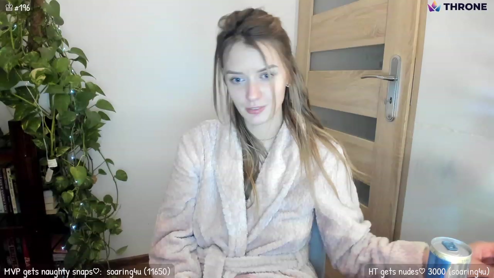 Gallery image thumbnail from MirBee's myfreecams stream on, 12/10/2022, 04:49 image 13 of 20