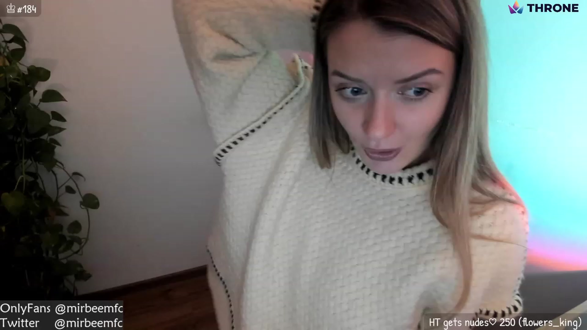 Gallery image thumbnail from MirBee's myfreecams stream on, 12/22/2022, 24:44 image 2 of 20