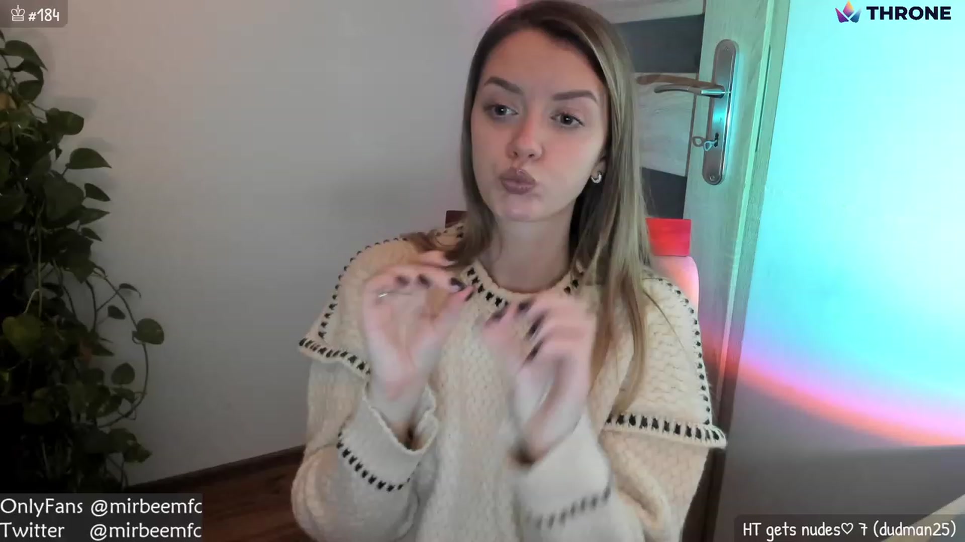 Gallery image thumbnail from MirBee's myfreecams stream on, 12/22/2022, 24:44 image 1 of 20