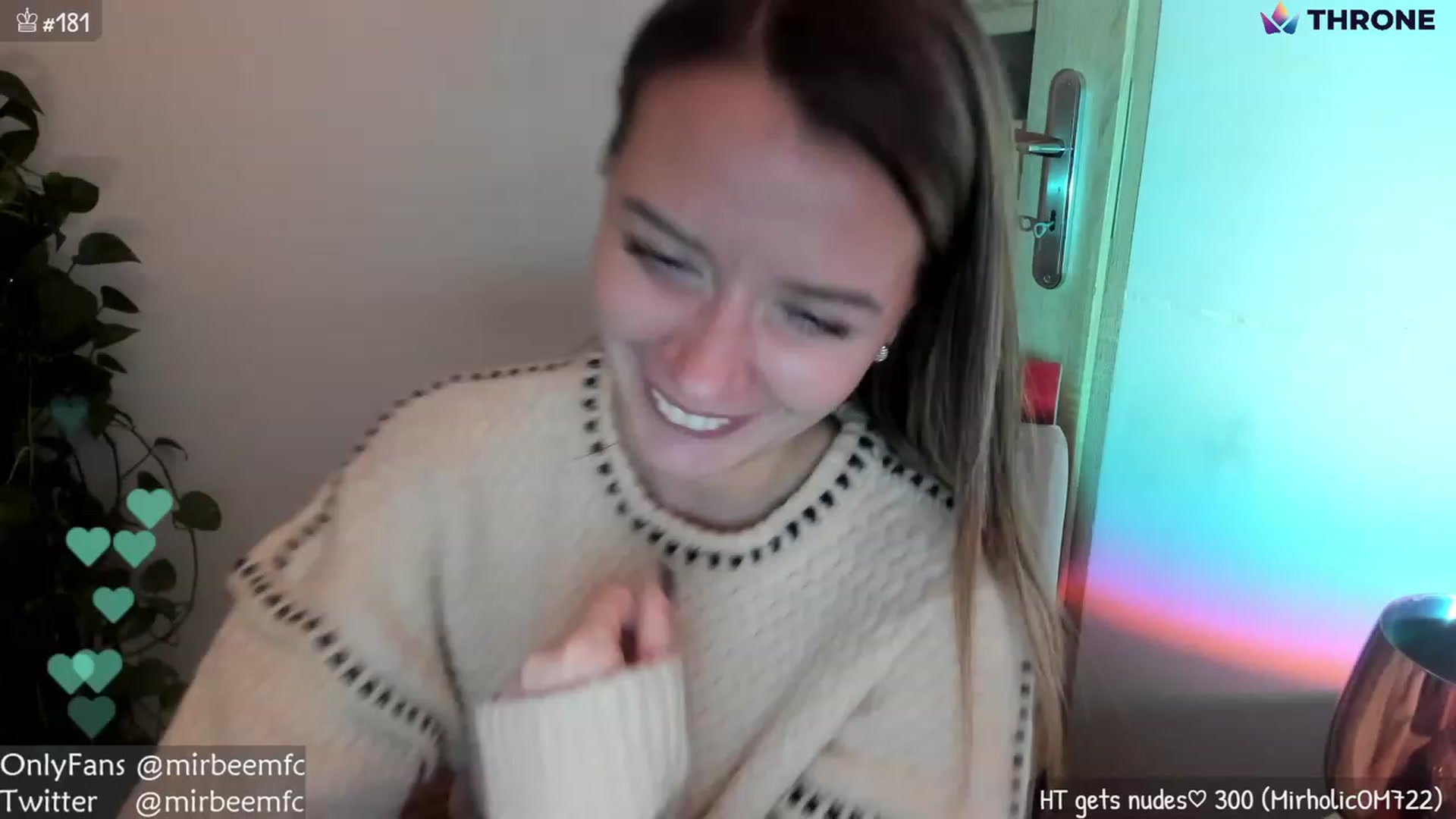 Gallery image thumbnail from MirBee's myfreecams stream on, 12/22/2022, 24:44 image 11 of 20