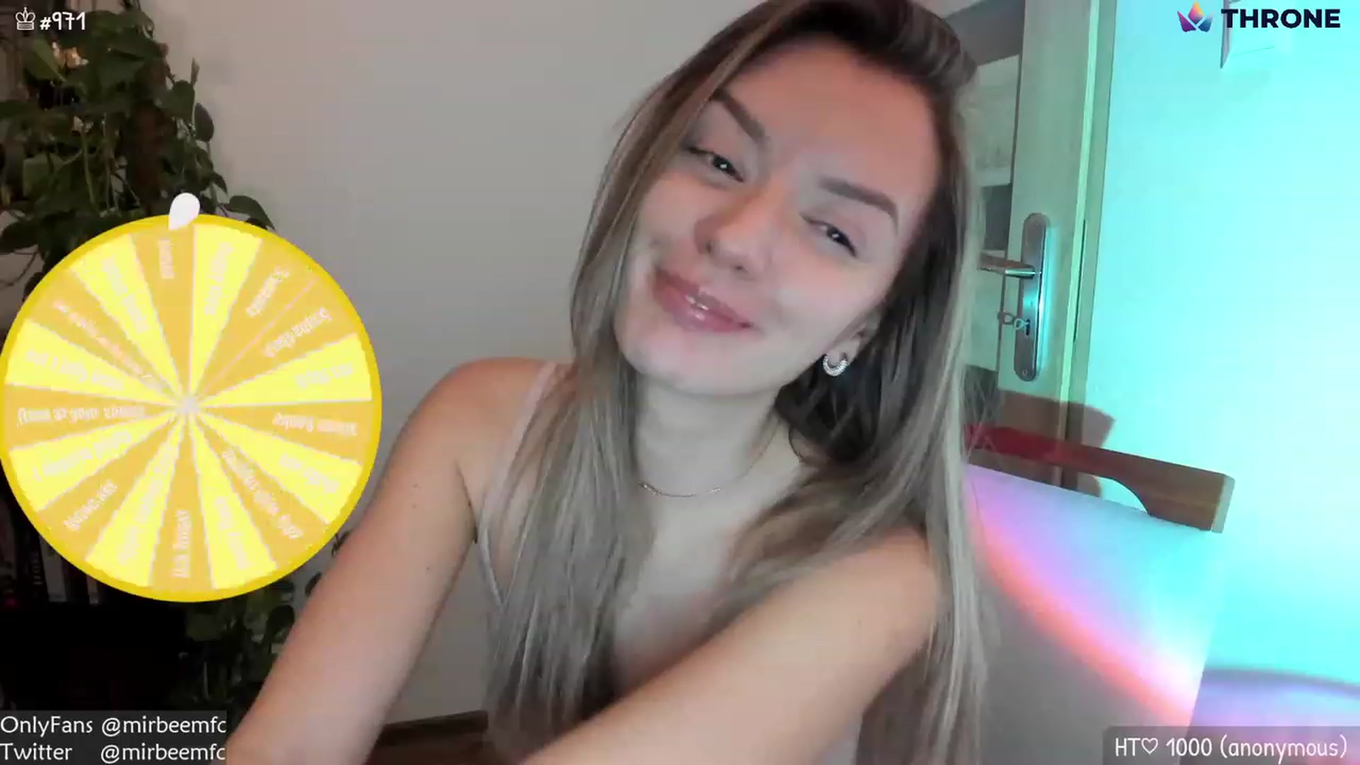 Gallery image thumbnail from MirBee's myfreecams stream on, 01/04/2023, 24:06 image 13 of 20