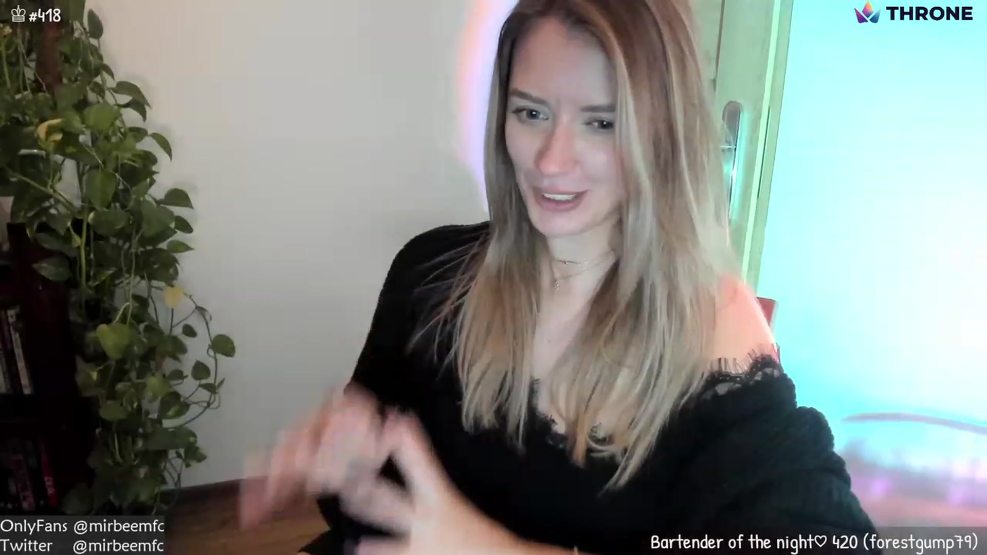 Gallery image thumbnail from MirBee's myfreecams stream on, 01/07/2023, 01:43 image 13 of 20