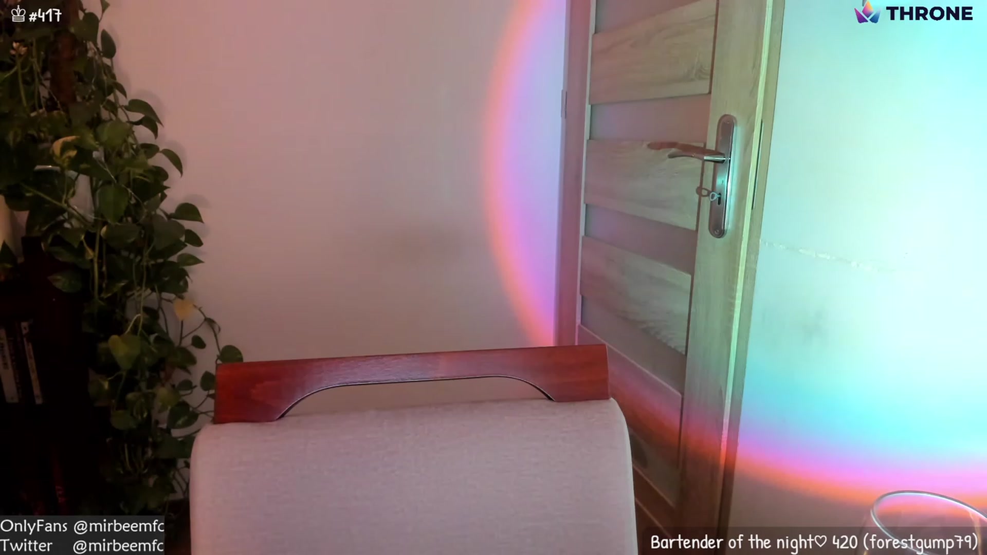 Gallery image thumbnail from MirBee's myfreecams stream on, 01/07/2023, 01:43 image 7 of 20