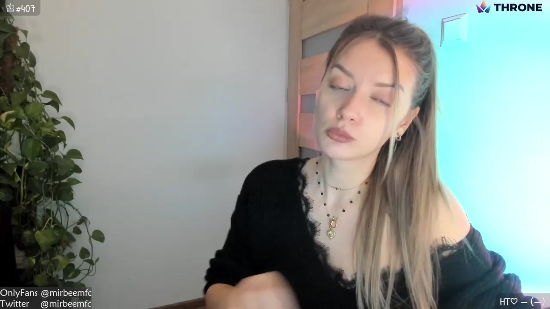 Gallery image thumbnail from MirBee's myfreecams stream on, 01/15/2023, 23:50 image 1 of 20