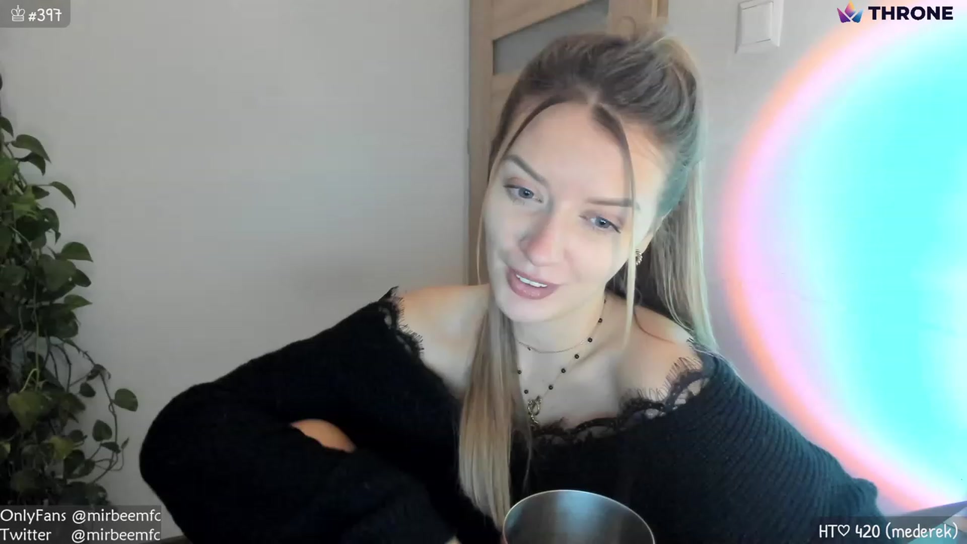 Gallery image thumbnail from MirBee's myfreecams stream on, 01/15/2023, 23:50 image 12 of 20