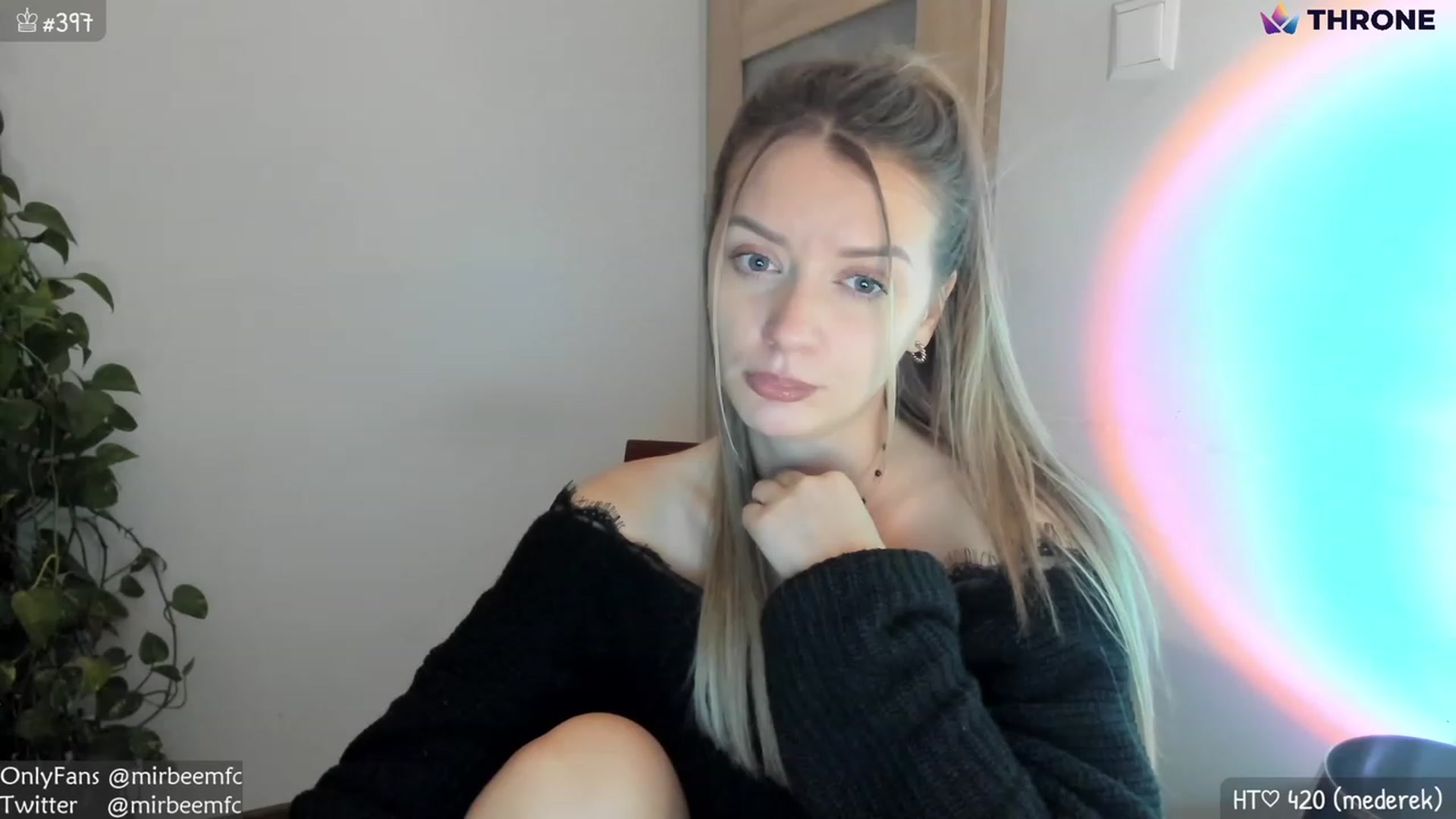 Gallery image thumbnail from MirBee's myfreecams stream on, 01/15/2023, 23:50 image 13 of 20