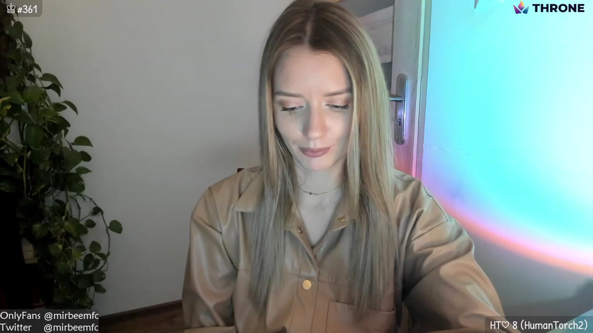 Gallery image thumbnail from MirBee's myfreecams stream on, 01/19/2023, 01:53 image 1 of 20