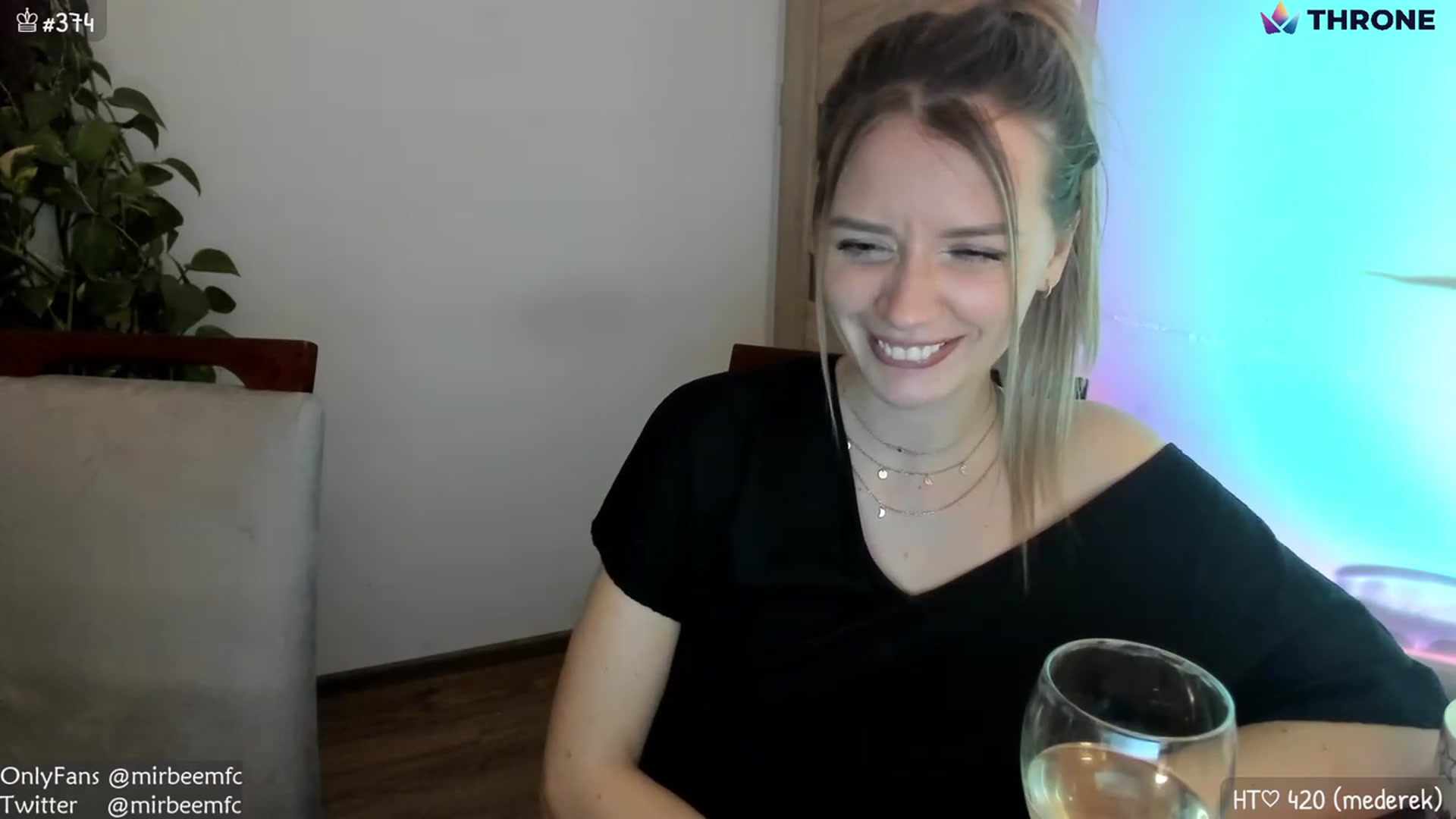 Gallery image thumbnail from MirBee's myfreecams stream on, 01/21/2023, 01:39 image 11 of 20