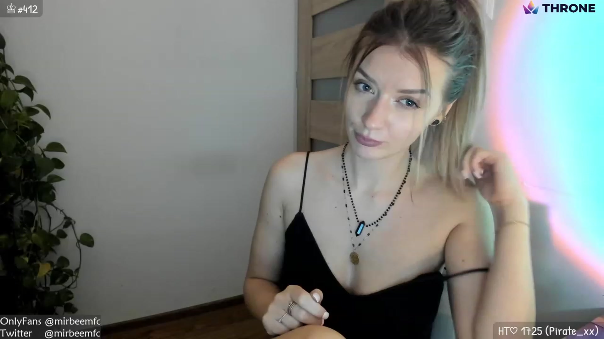 Gallery image thumbnail from MirBee's myfreecams stream on, 01/23/2023, 01:49 image 14 of 20