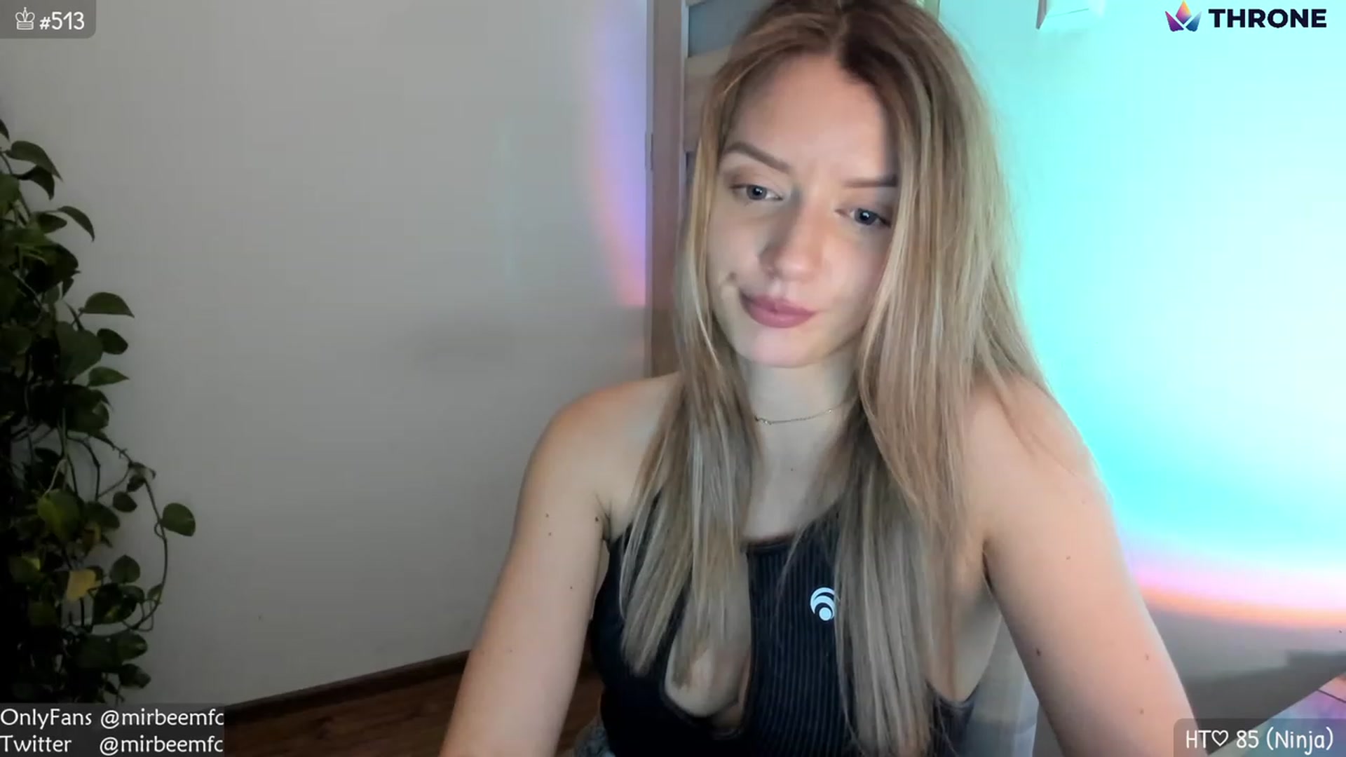 Gallery image thumbnail from MirBee's myfreecams stream on, 01/26/2023, 23:37 image 5 of 20