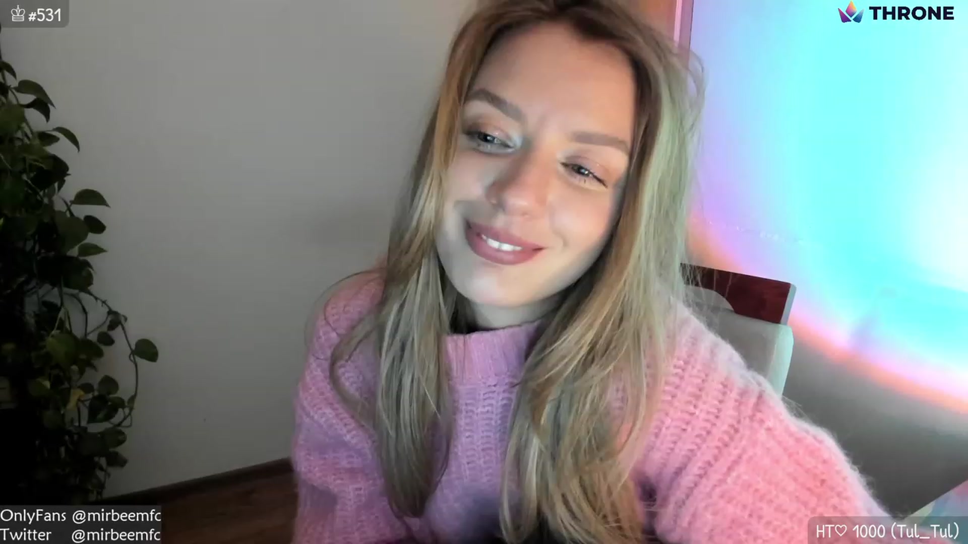 Gallery image thumbnail from MirBee's myfreecams stream on, 01/27/2023, 23:03 image 11 of 20