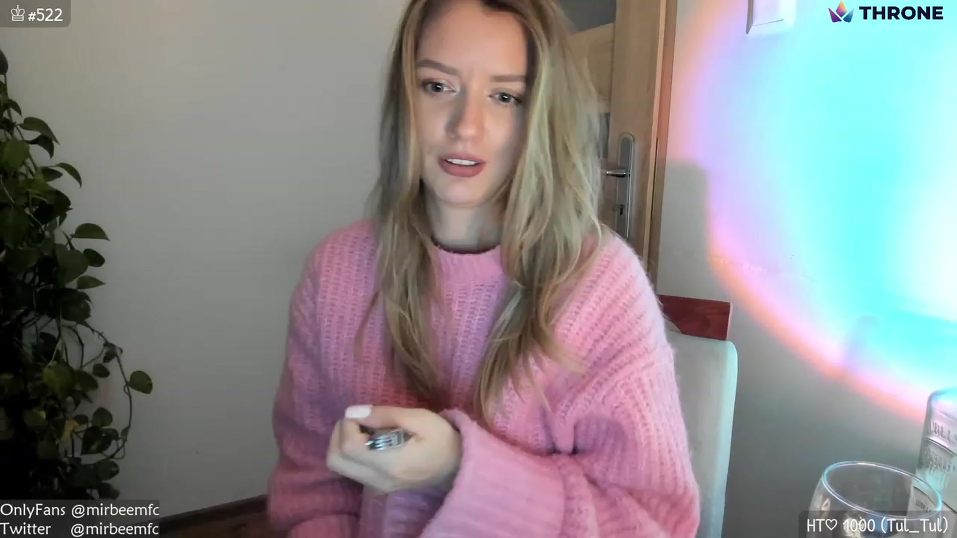 Gallery image thumbnail from MirBee's myfreecams stream on, 01/27/2023, 23:03 image 17 of 20