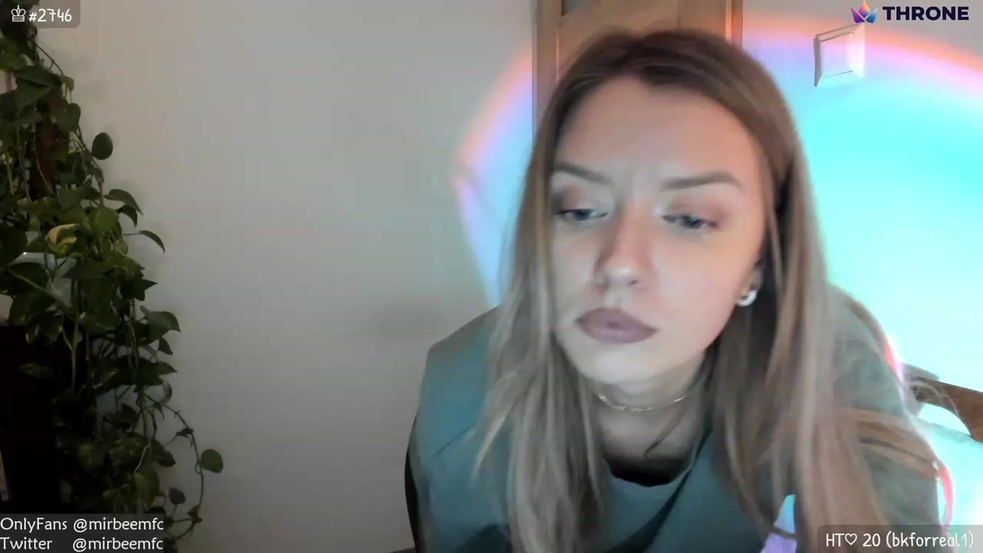 Gallery image thumbnail from MirBee's myfreecams stream on, 02/02/2023, 24:28 image 5 of 20