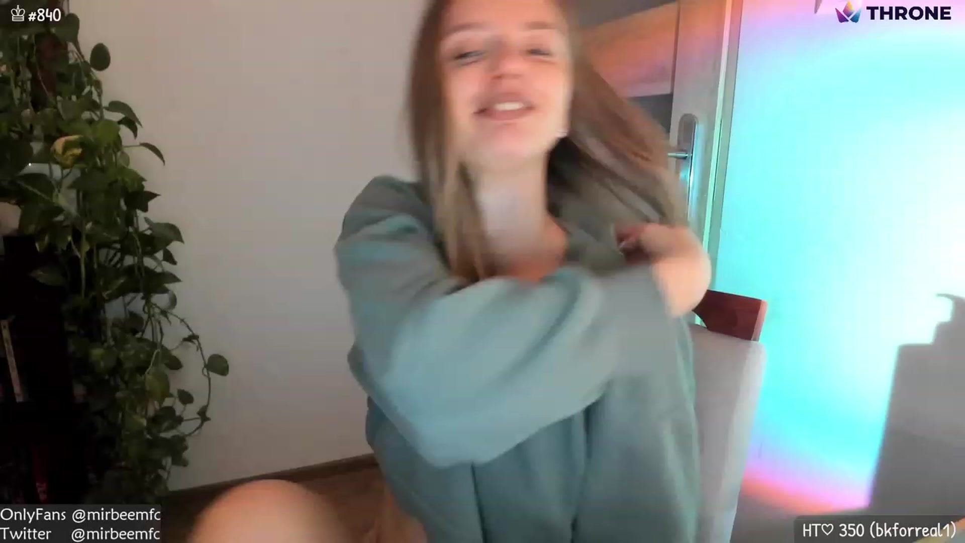 Gallery image thumbnail from MirBee's myfreecams stream on, 02/02/2023, 24:28 image 19 of 20