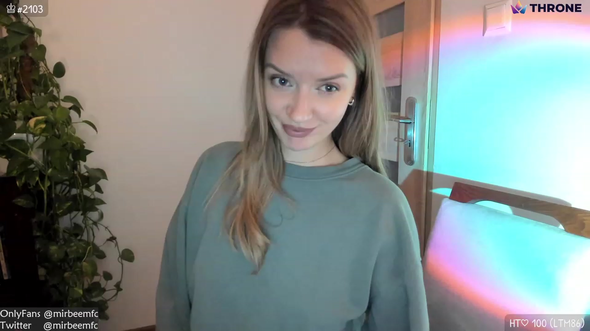 Gallery image thumbnail from MirBee's myfreecams stream on, 02/02/2023, 24:28 image 7 of 20