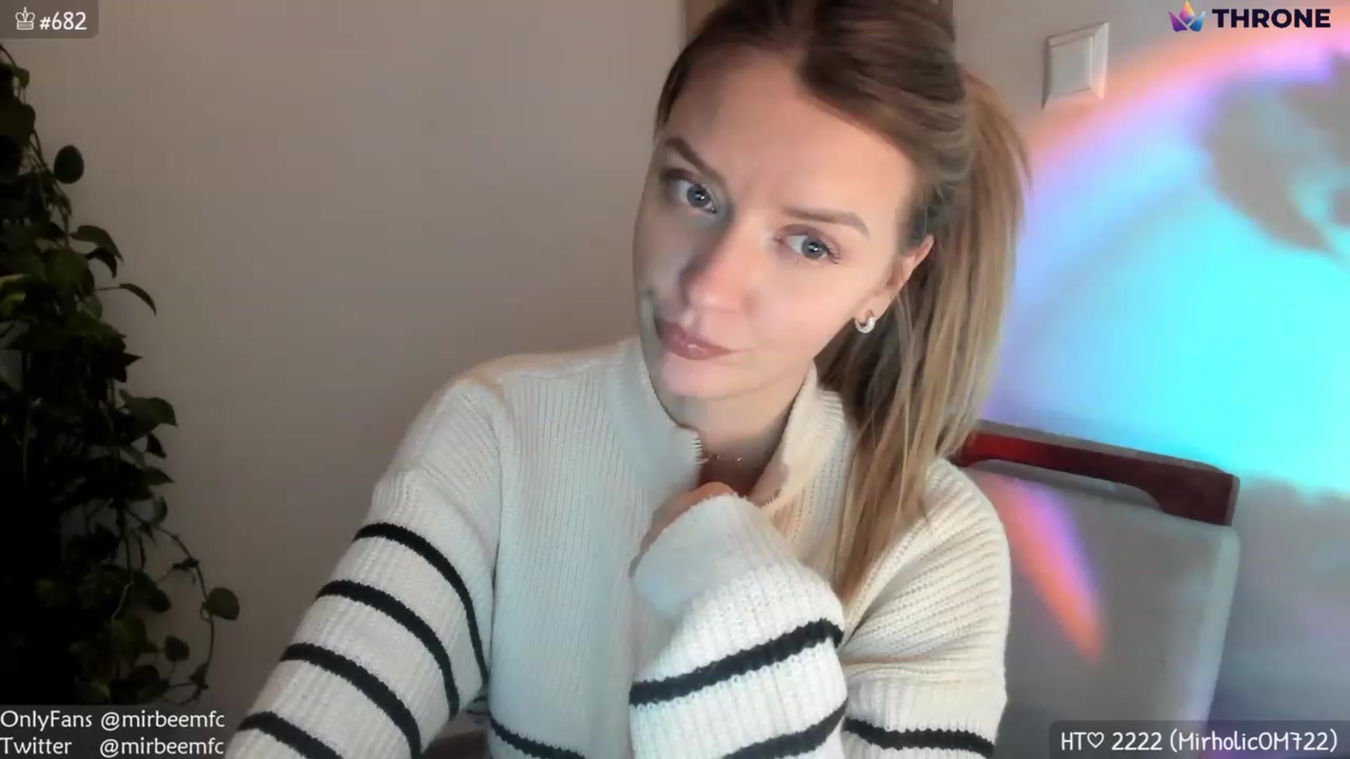 Gallery image thumbnail from MirBee's myfreecams stream on, 02/03/2023, 24:04 image 8 of 20