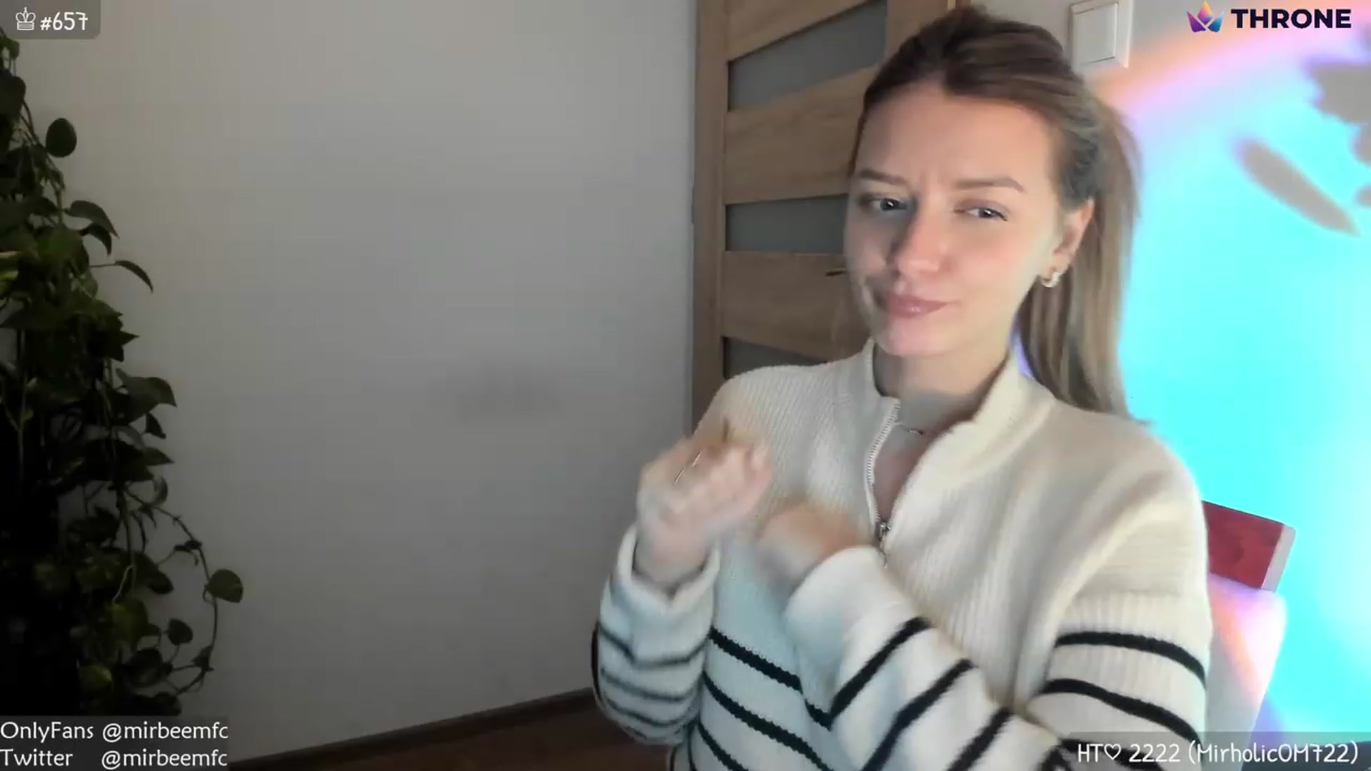 Gallery image thumbnail from MirBee's myfreecams stream on, 02/03/2023, 24:04 image 15 of 20