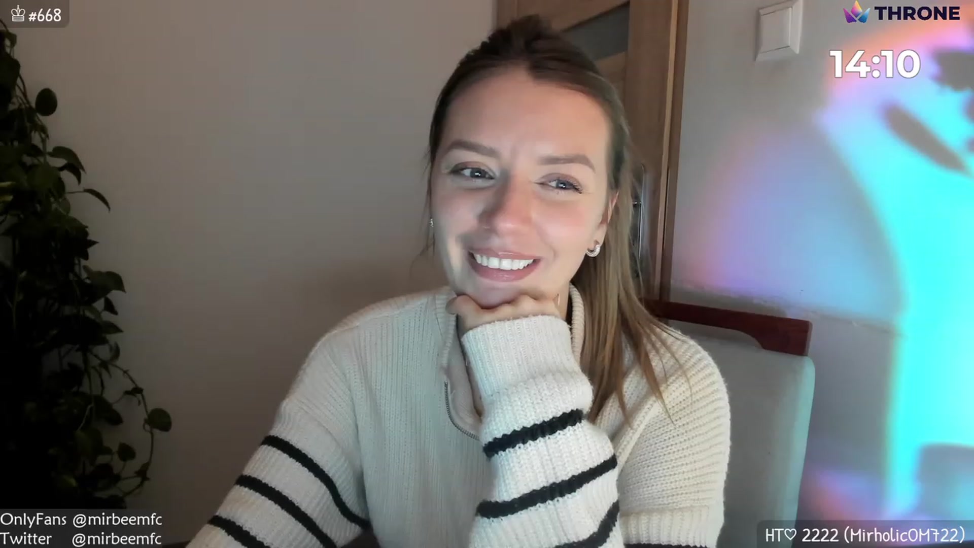 Gallery image thumbnail from MirBee's myfreecams stream on, 02/03/2023, 24:40 image 8 of 20
