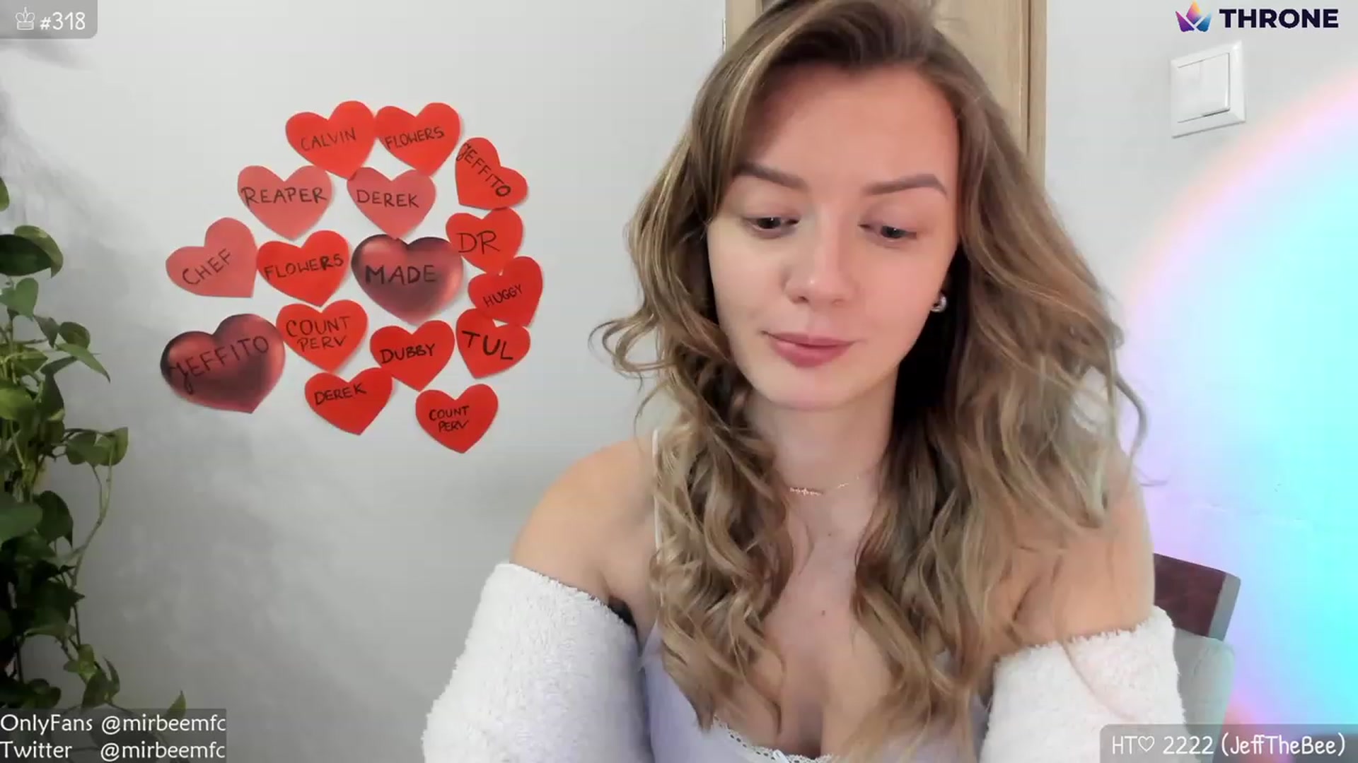 Gallery image thumbnail from MirBee's myfreecams stream on, 02/06/2023, 23:59 image 4 of 20