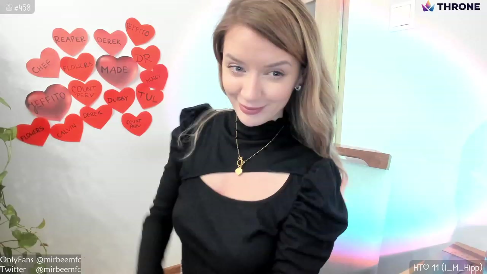 Gallery image thumbnail from MirBee's myfreecams stream on, 02/09/2023, 22:09 image 4 of 20