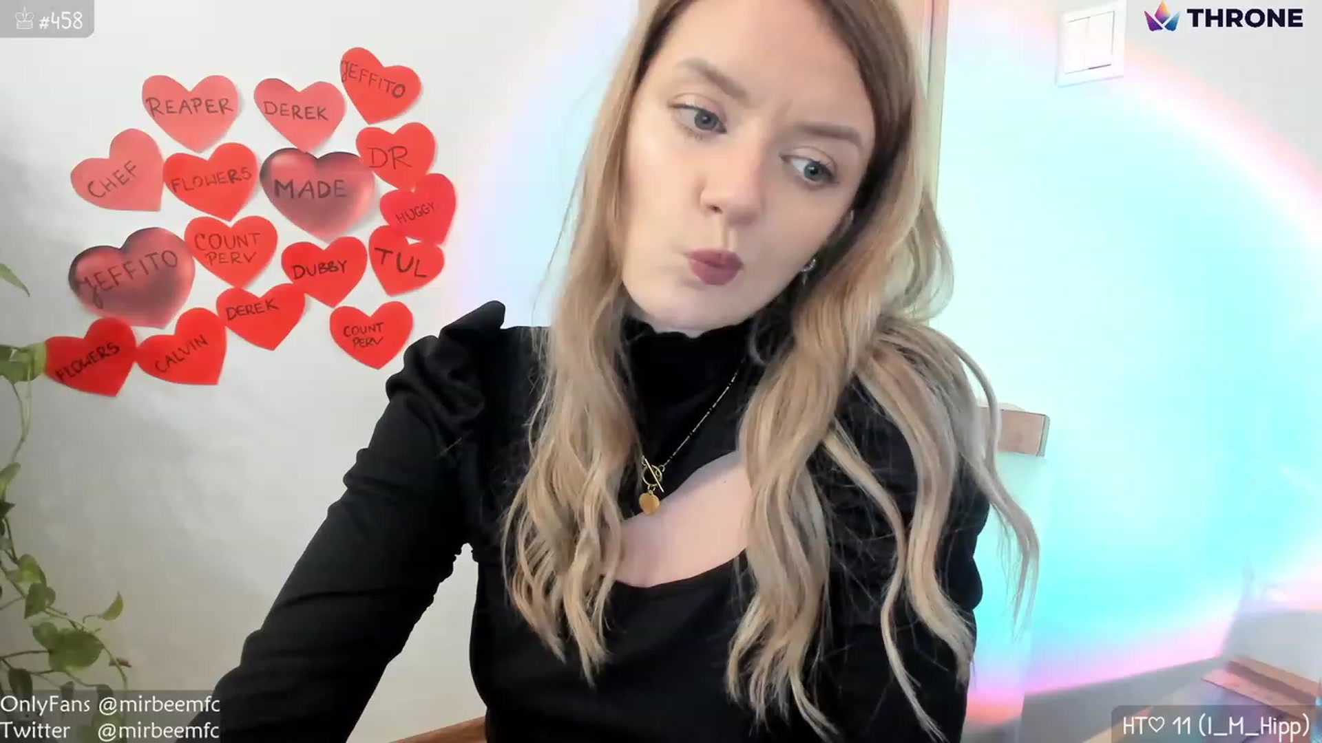 Gallery image thumbnail from MirBee's myfreecams stream on, 02/09/2023, 22:09 image 3 of 20