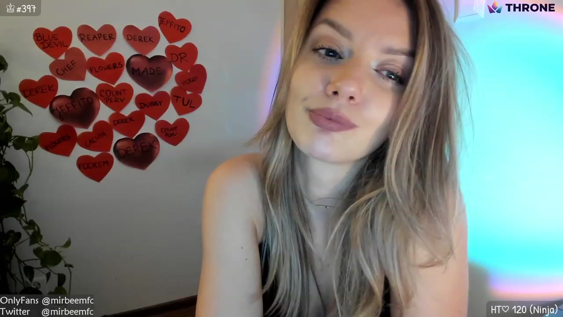 Gallery image thumbnail from MirBee's myfreecams stream on, 02/10/2023, 23:05 image 18 of 20