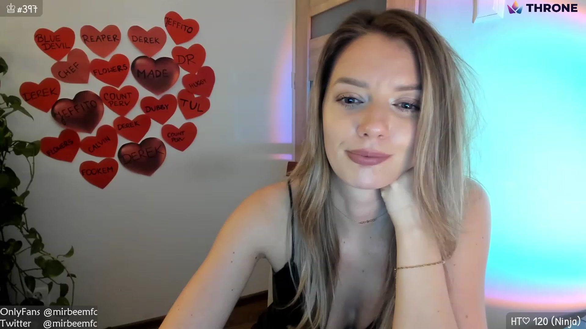 Gallery image thumbnail from MirBee's myfreecams stream on, 02/10/2023, 23:05 image 19 of 20