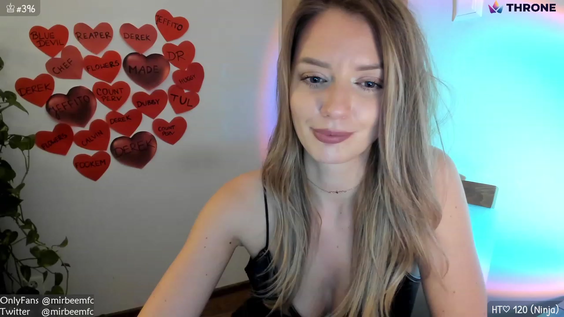 Gallery image thumbnail from MirBee's myfreecams stream on, 02/10/2023, 23:05 image 13 of 20