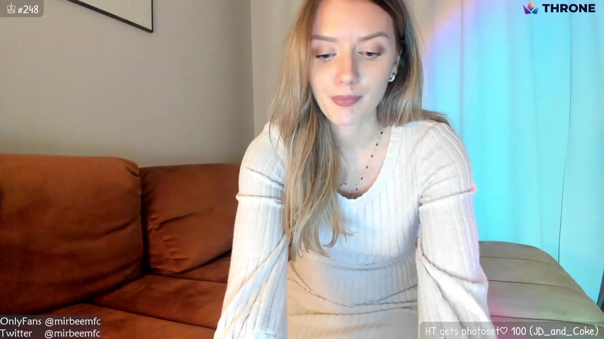 Gallery image thumbnail from MirBee's myfreecams stream on, 02/12/2023, 23:30 image 4 of 20