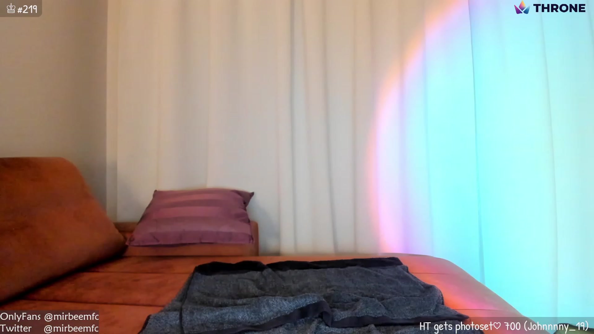 Gallery image thumbnail from MirBee's myfreecams stream on, 02/13/2023, 01:03 image 3 of 20