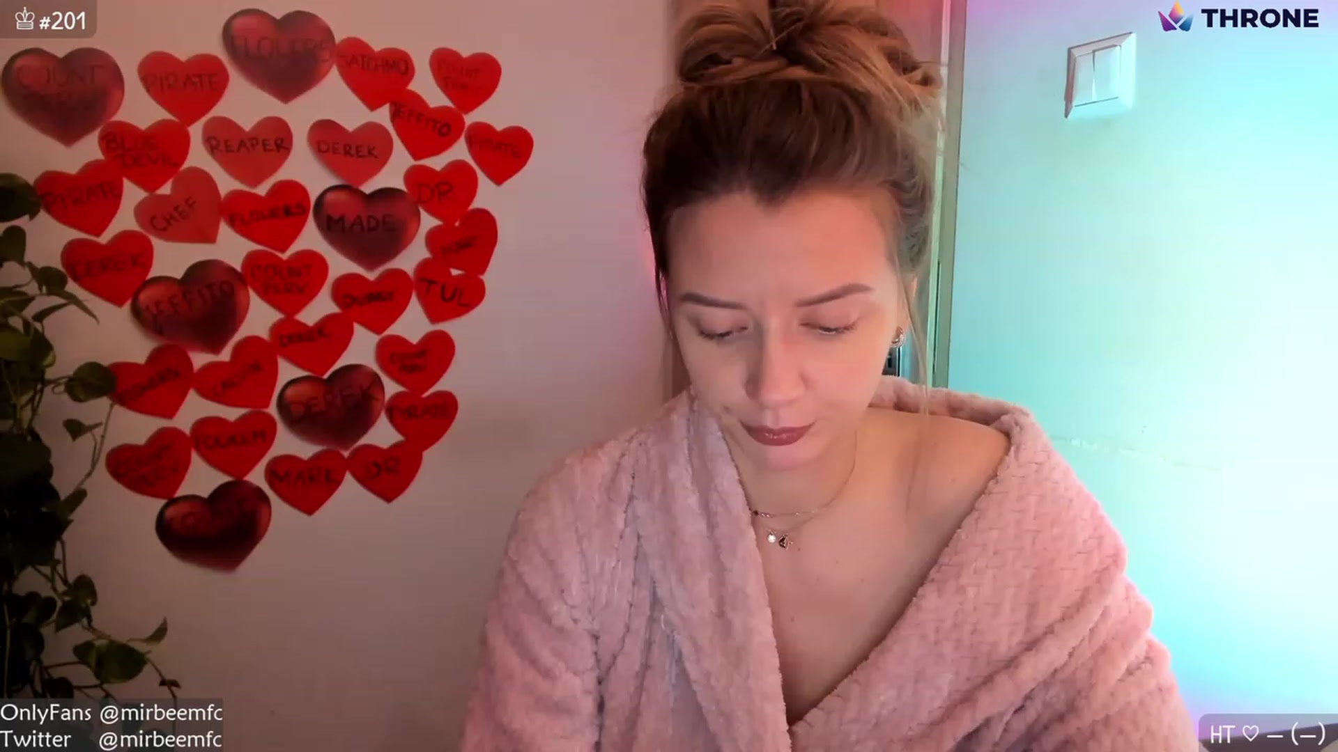 Gallery image thumbnail from MirBee's myfreecams stream on, 02/16/2023, 24:16 image 1 of 20