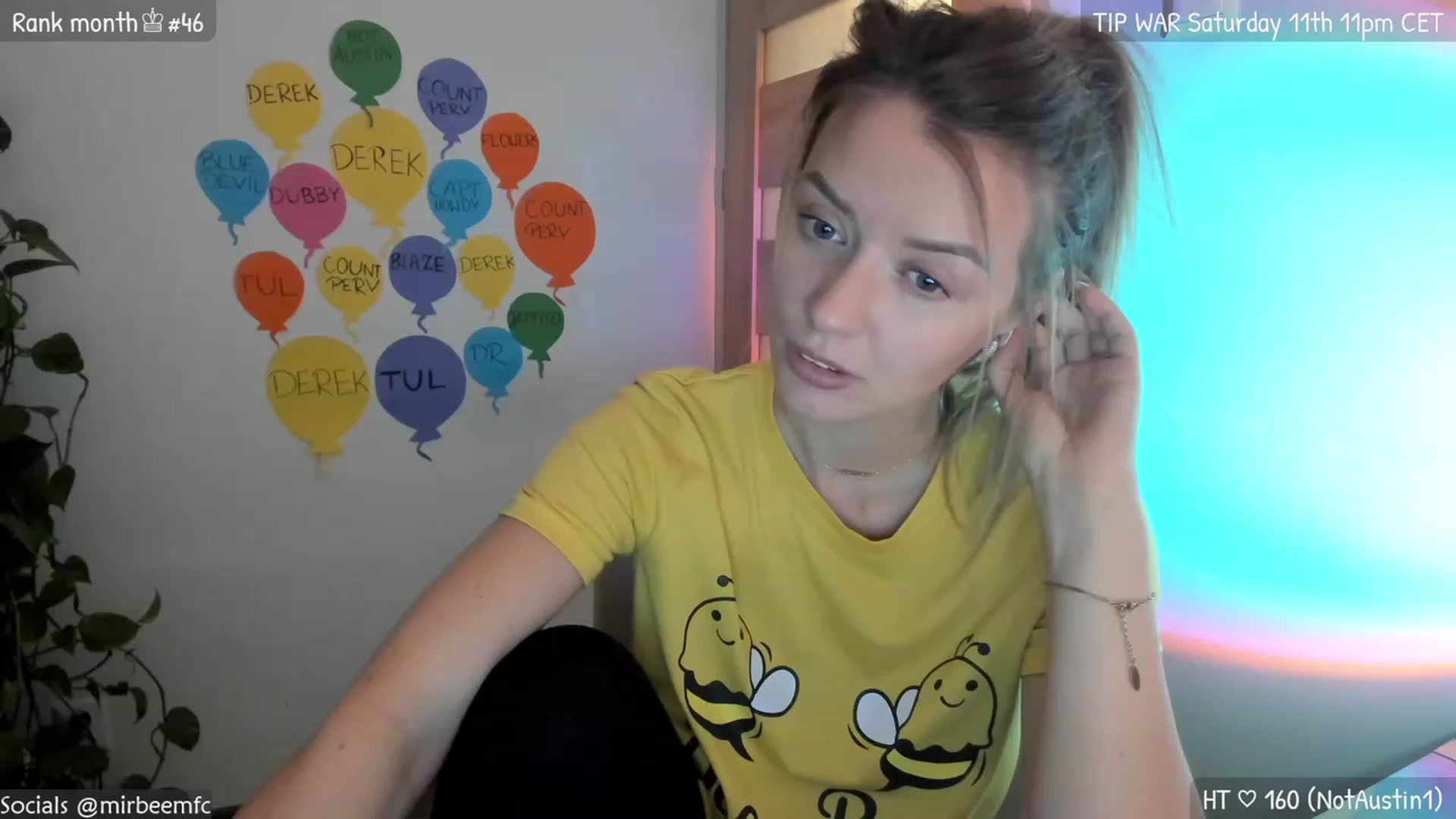 Gallery image thumbnail from MirBee's myfreecams stream on, 03/08/2023, 24:12 image 6 of 20
