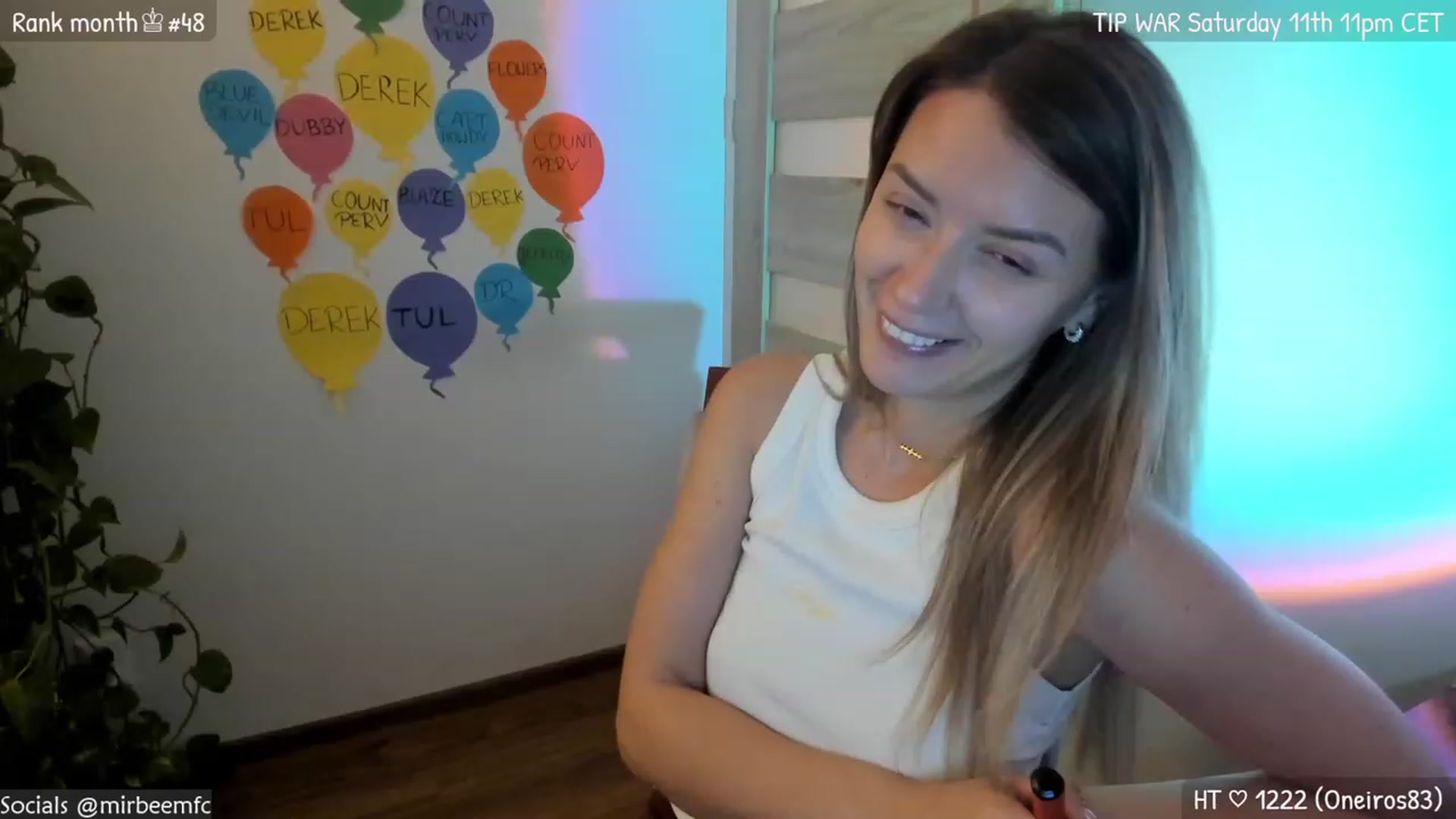Gallery image thumbnail from MirBee's myfreecams stream on, 05/29/2023, 06:58 image 11 of 20