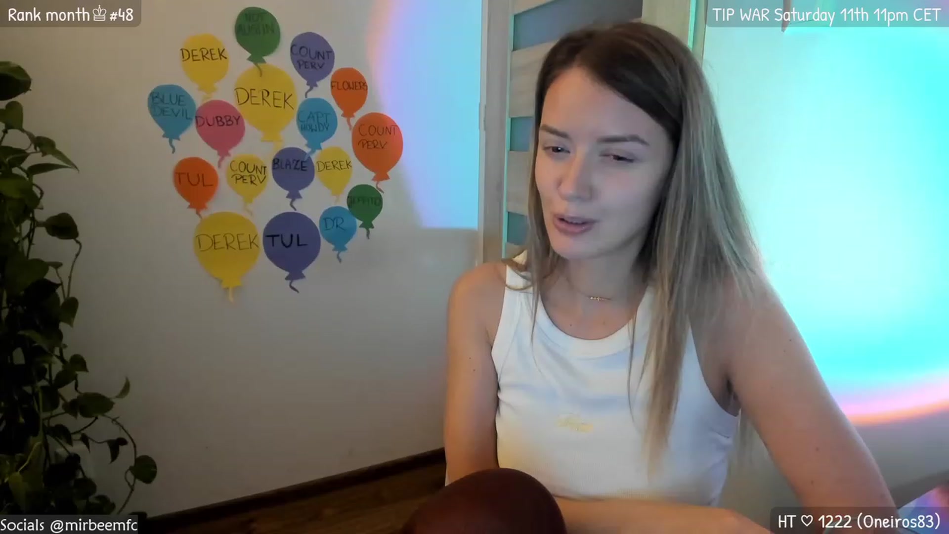 Gallery image thumbnail from MirBee's myfreecams stream on, 05/29/2023, 06:58 image 7 of 20