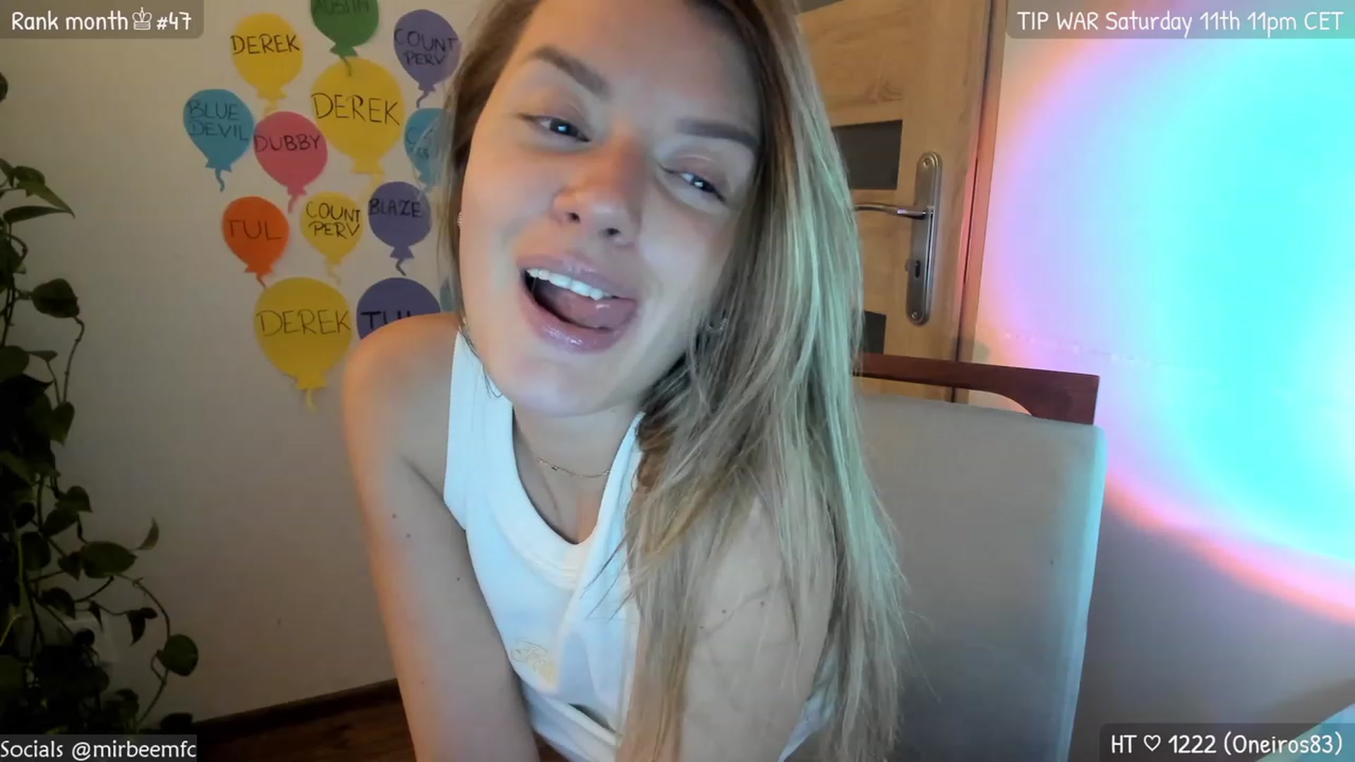 Gallery image thumbnail from MirBee's myfreecams stream on, 03/09/2023, 24:36 image 19 of 20