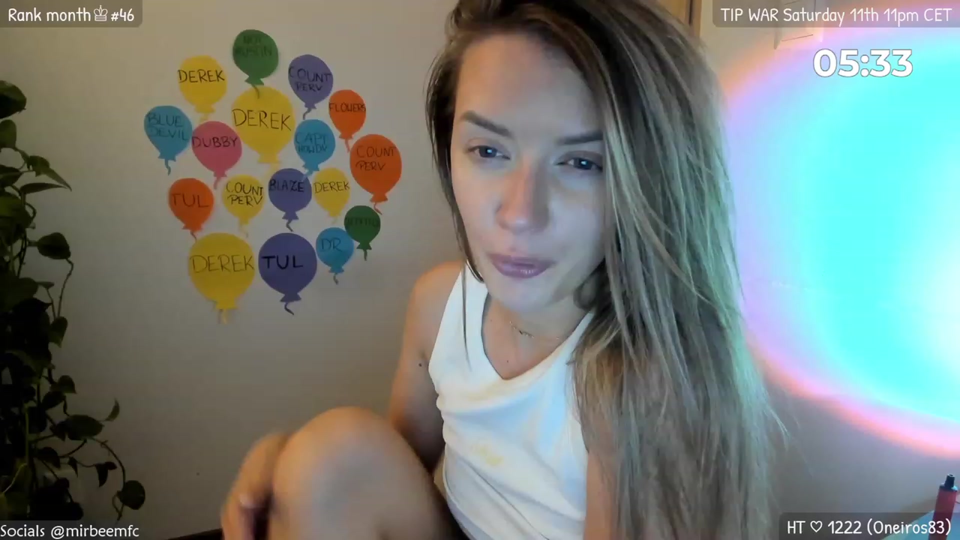 Gallery image thumbnail from MirBee's myfreecams stream on, 03/09/2023, 24:36 image 15 of 20