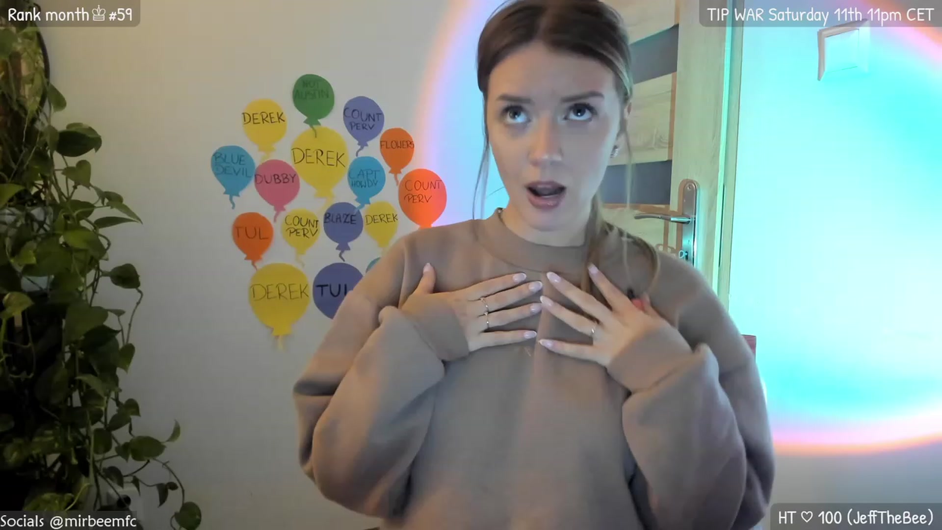 Gallery image thumbnail from MirBee's myfreecams stream on, 03/10/2023, 24:03 image 1 of 20